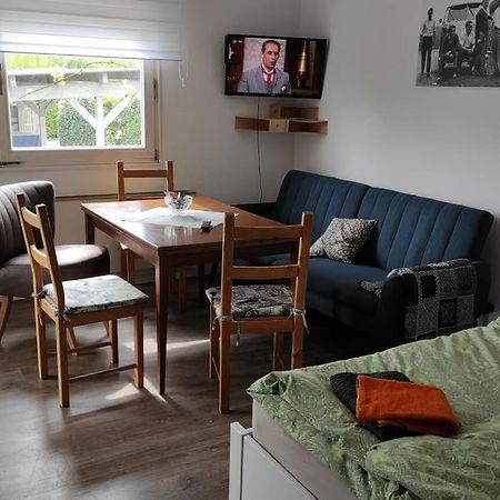 Fewo Clemens - Wohnkueche + 2 Schlafraeume + Bad + Terrasse Hamm  Extérieur photo